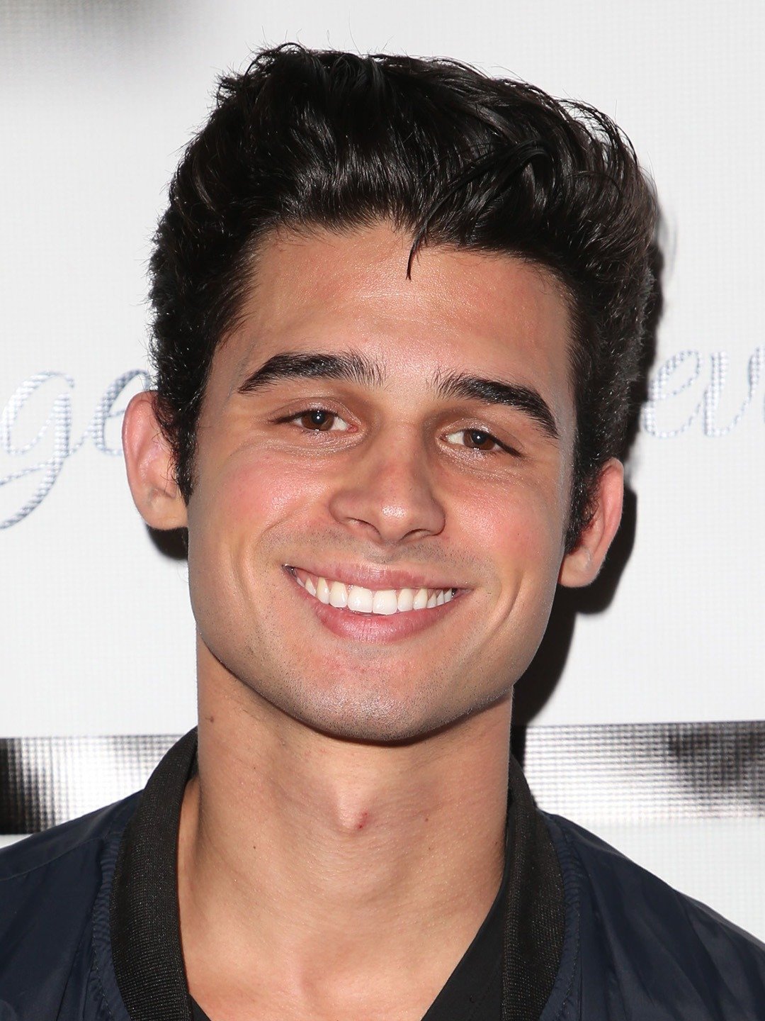 Cute Actors Under 25