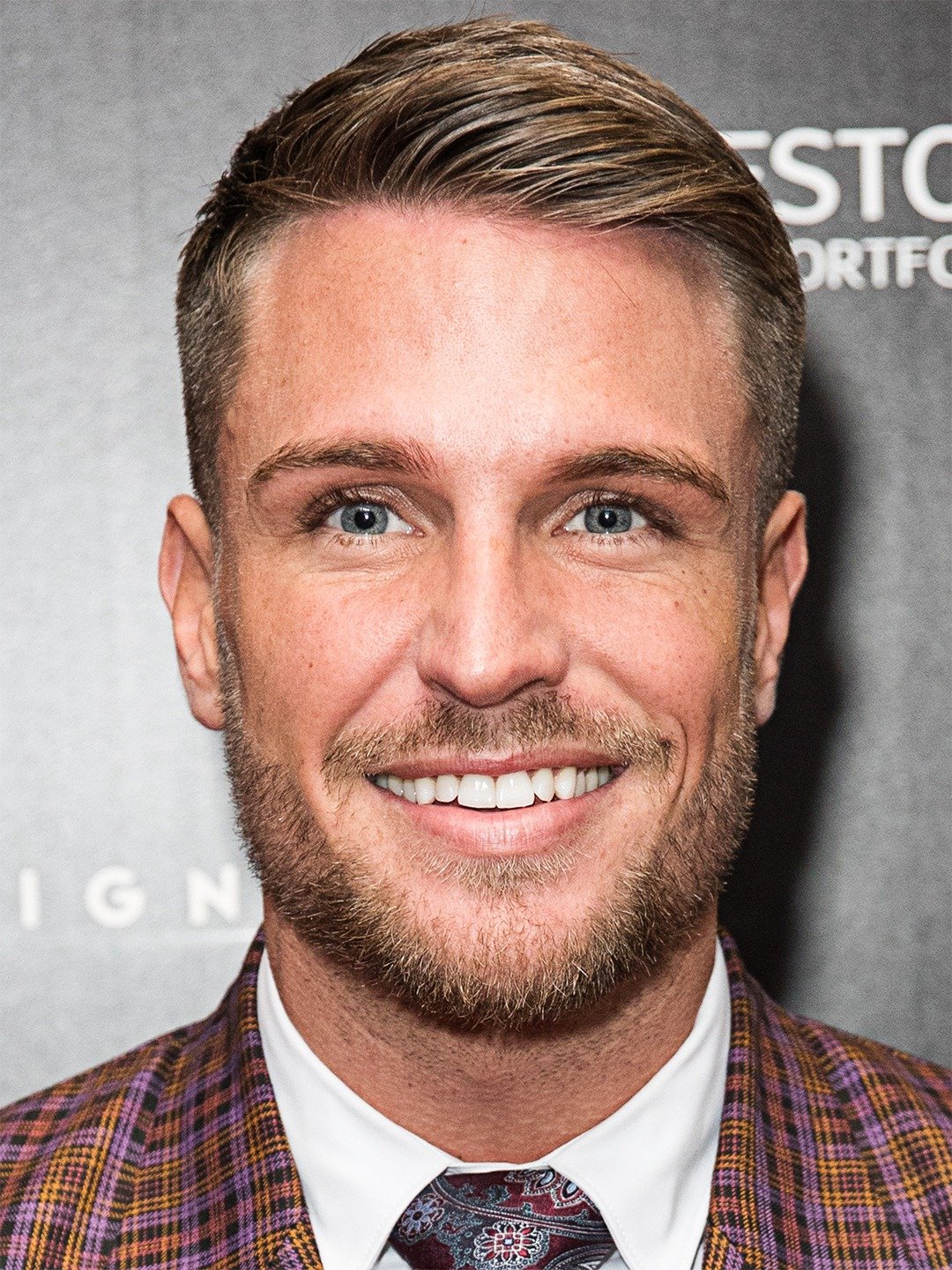 Tom Pictures Rotten Tomatoes