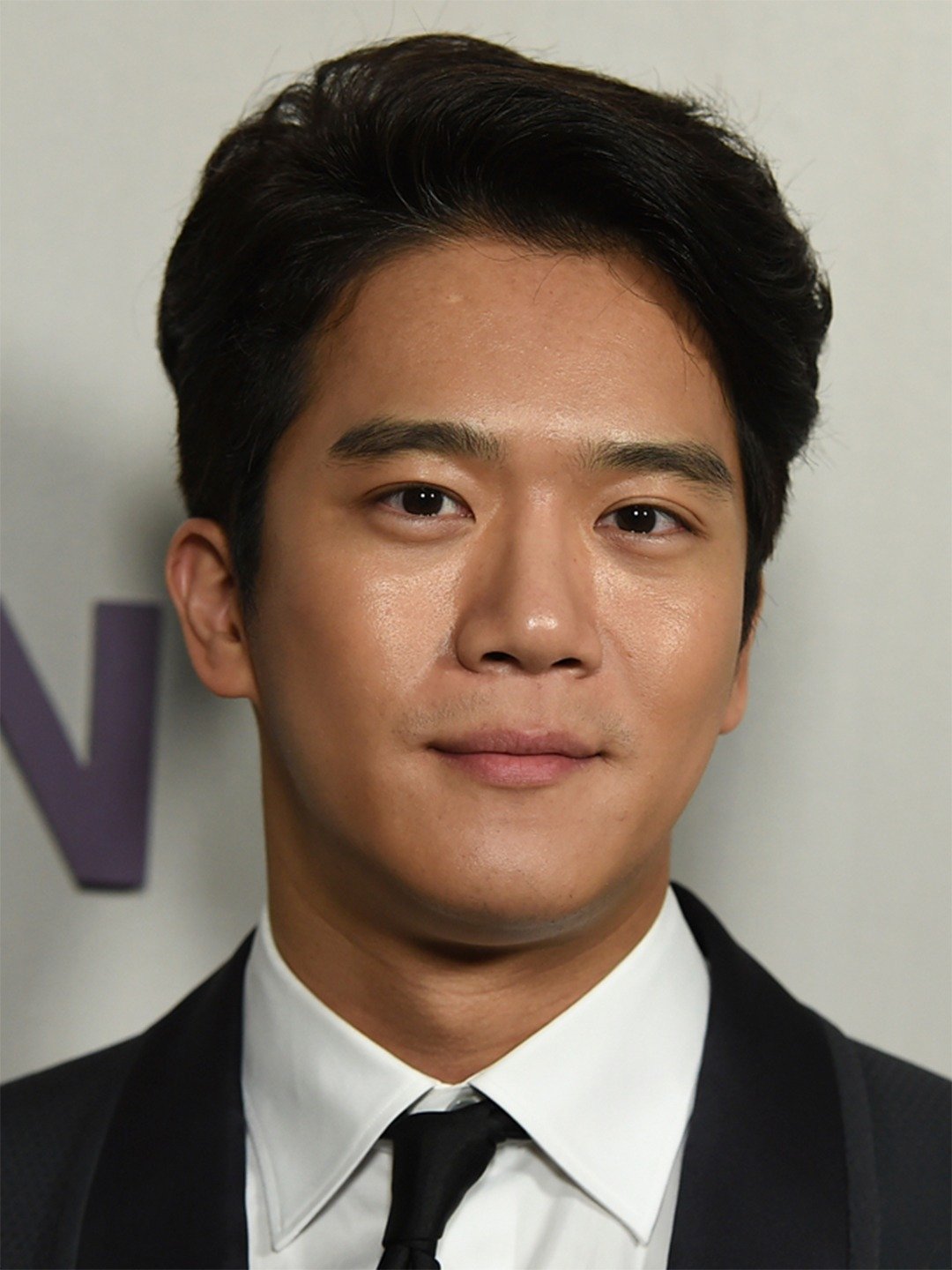 Ha Seok-jin Pictures - Rotten Tomatoes