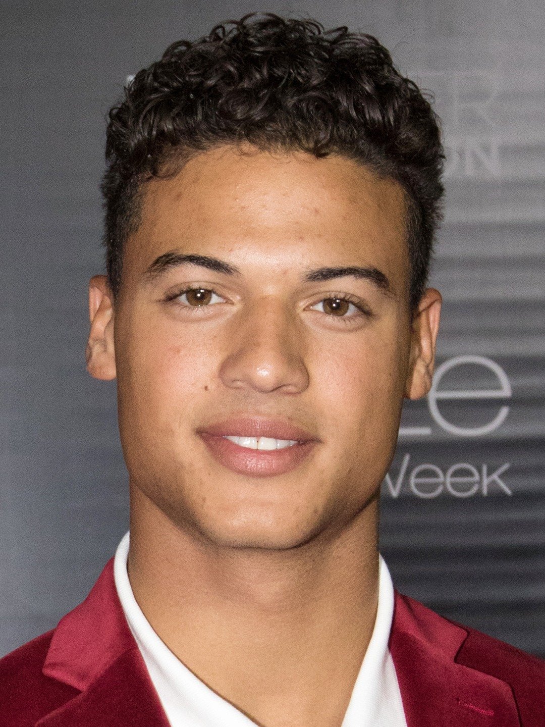 Jan Luis Castellanos Pictures - Rotten Tomatoes