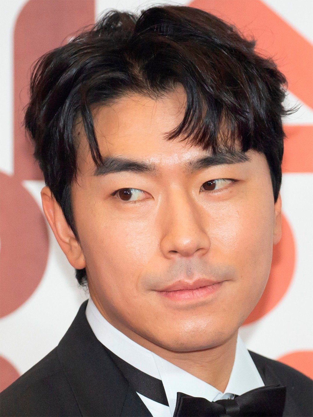 Lee Si-eon - Rotten Tomatoes