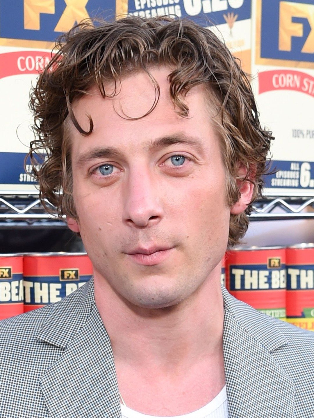 Jeremy Allen White Pictures Rotten Tomatoes