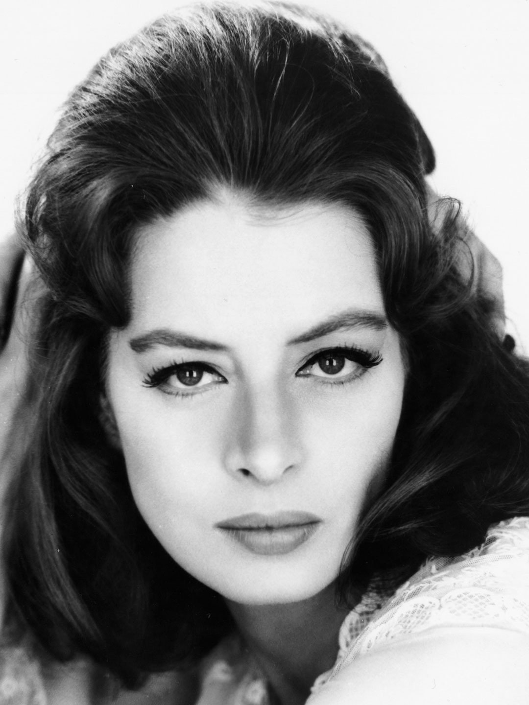 Capucine Pictures - Rotten Tomatoes