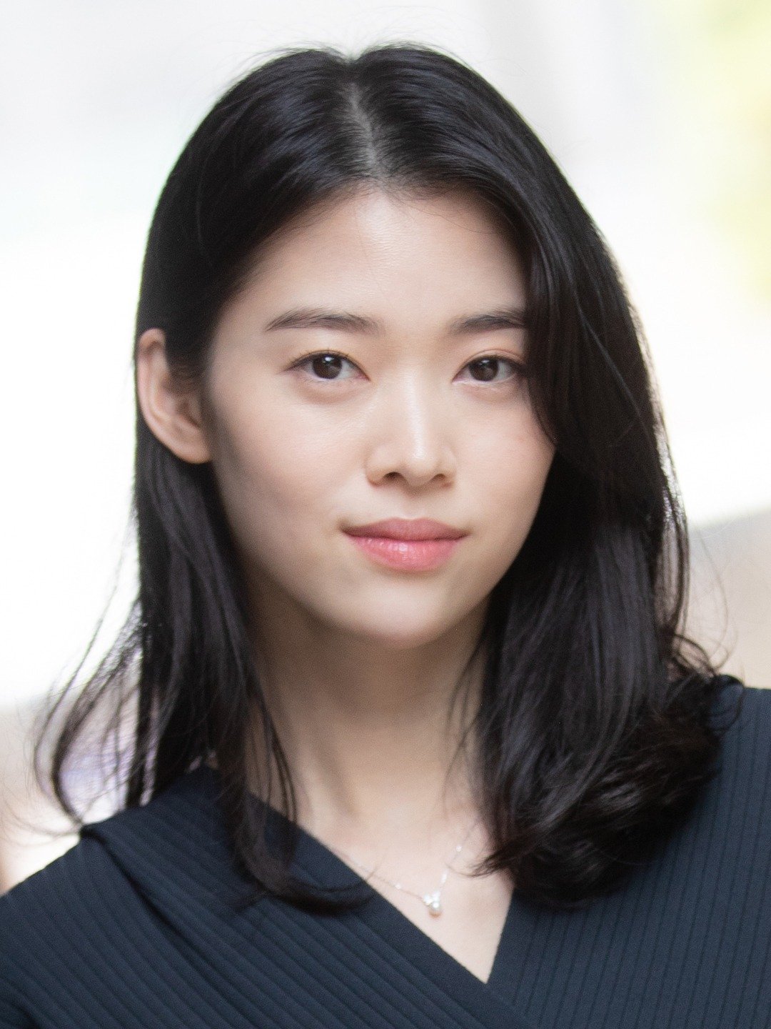 Jung Yi-seo Pictures - Rotten Tomatoes