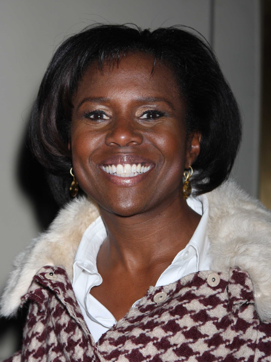 Deborah Roberts Pictures - Rotten Tomatoes