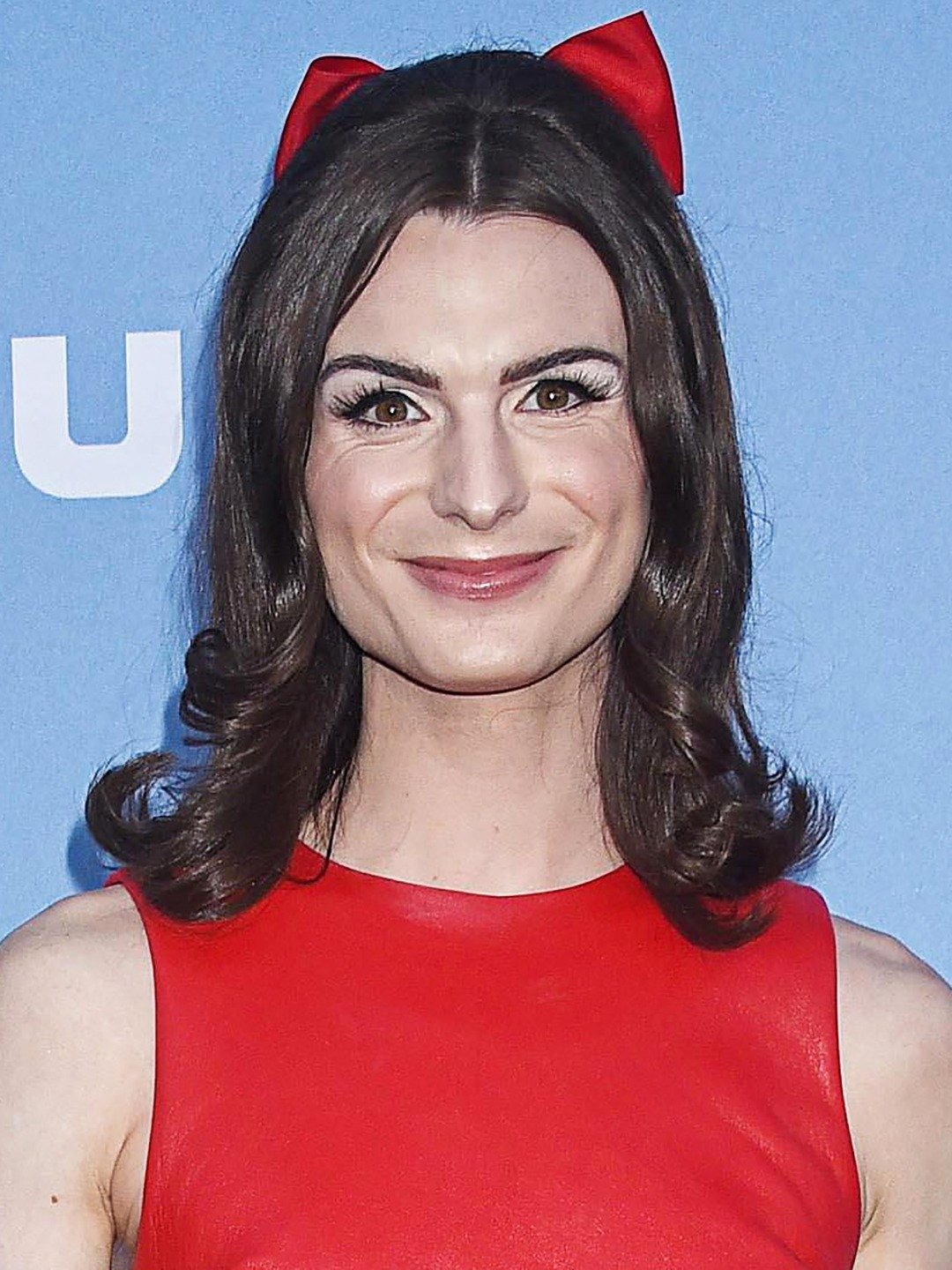 Dylan Mulvaney Pictures - Rotten Tomatoes