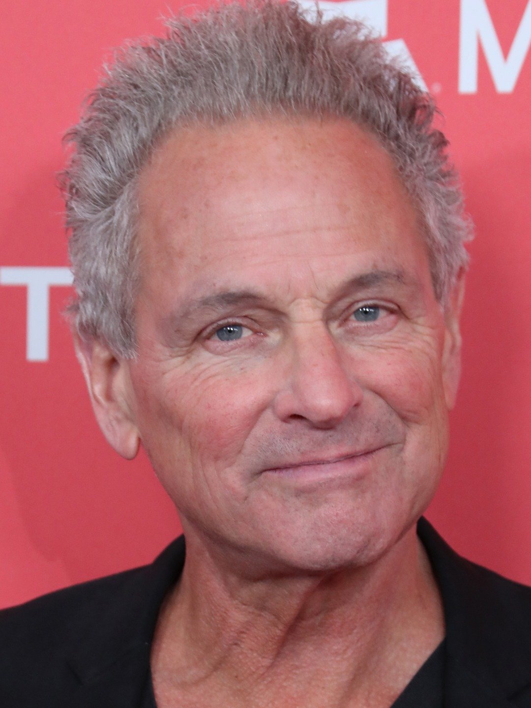 Lindsey Buckingham Pictures - Rotten Tomatoes