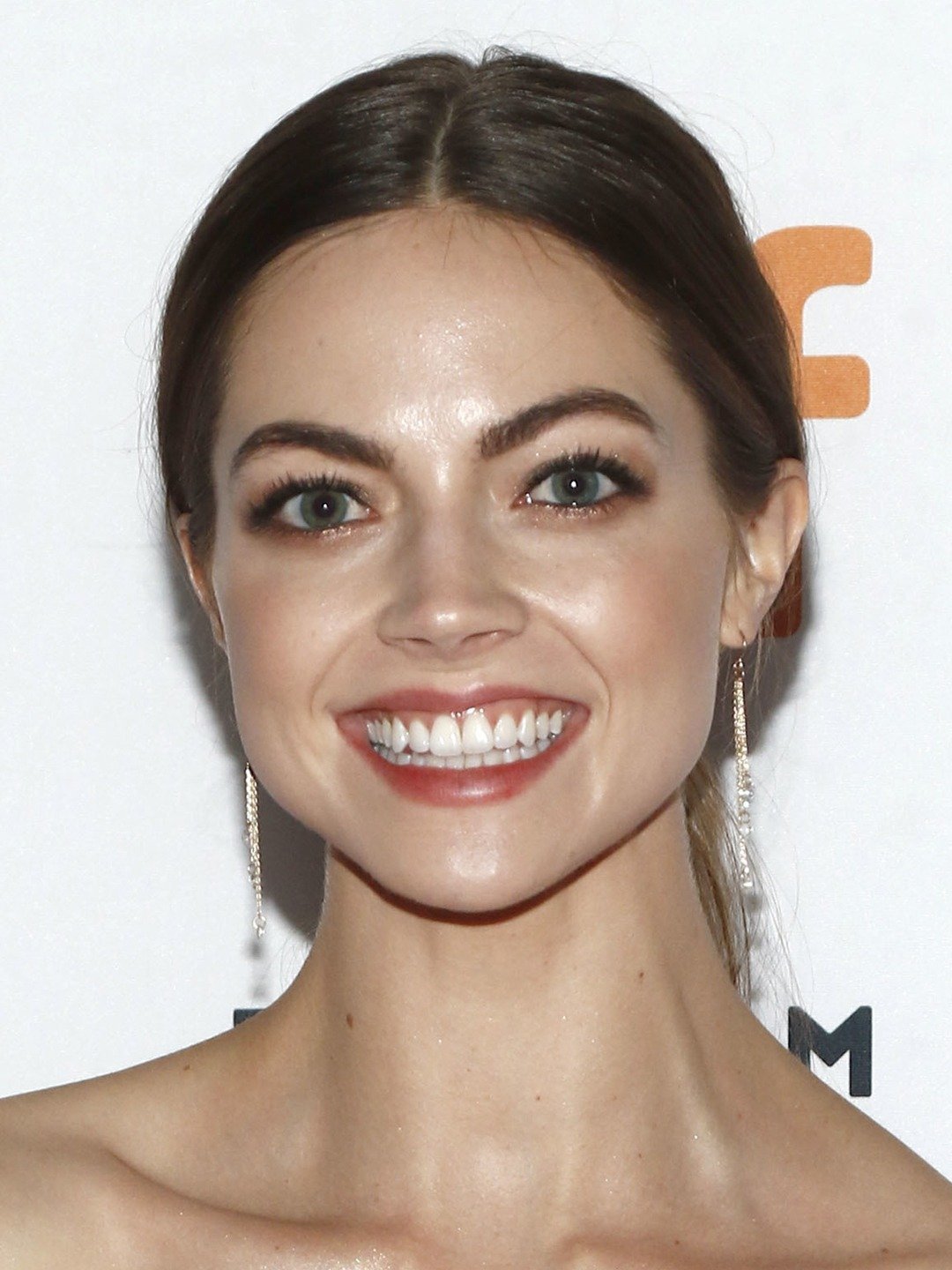 Caitlin Carver Pictures - Rotten Tomatoes