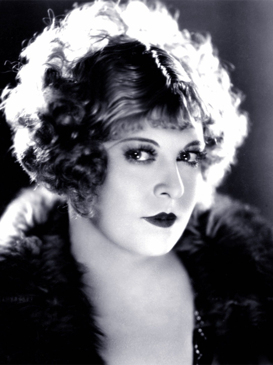 Gertrude Astor Pictures - Rotten Tomatoes