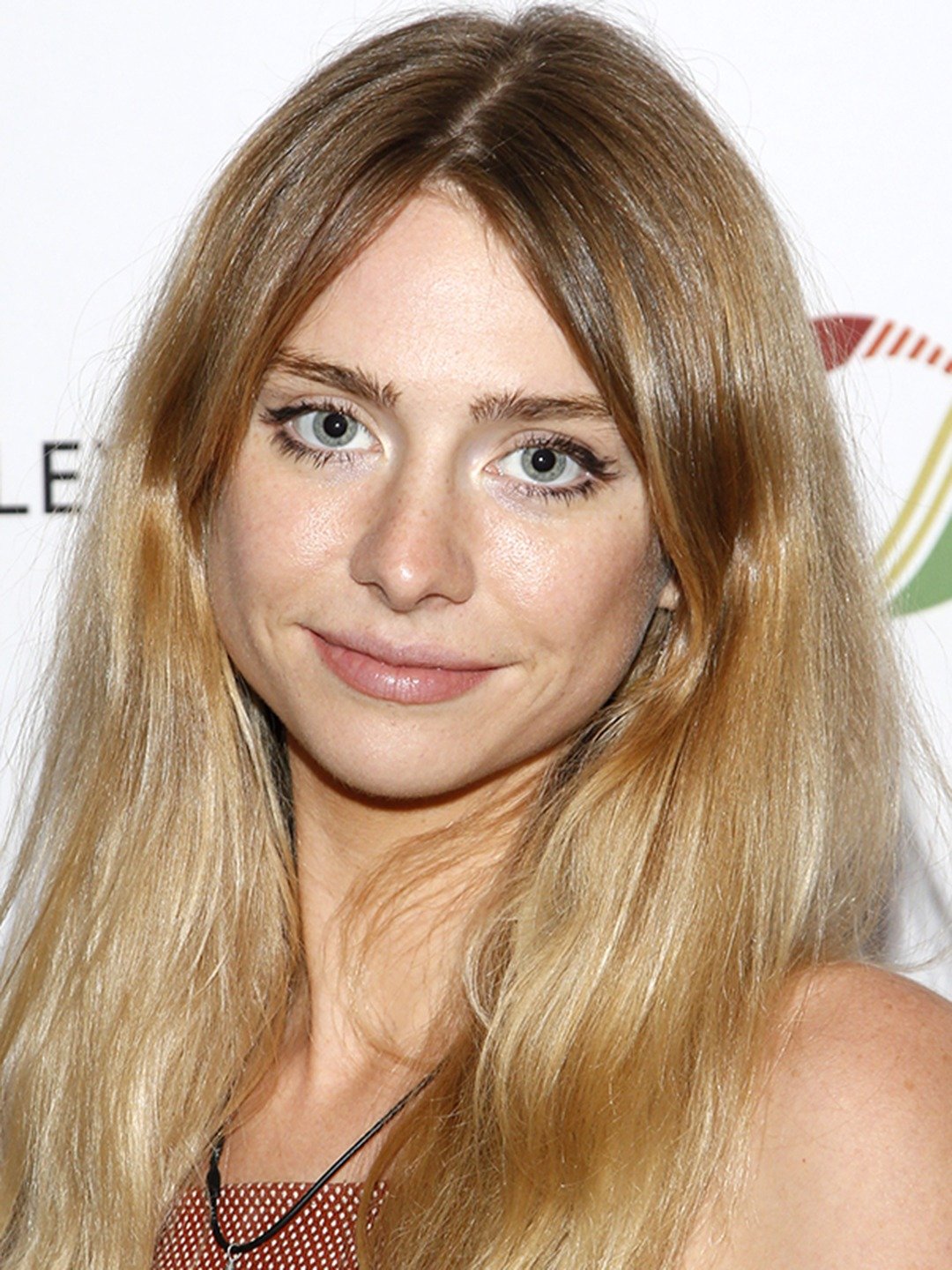 젠 v 에 나온 여배우중 한명