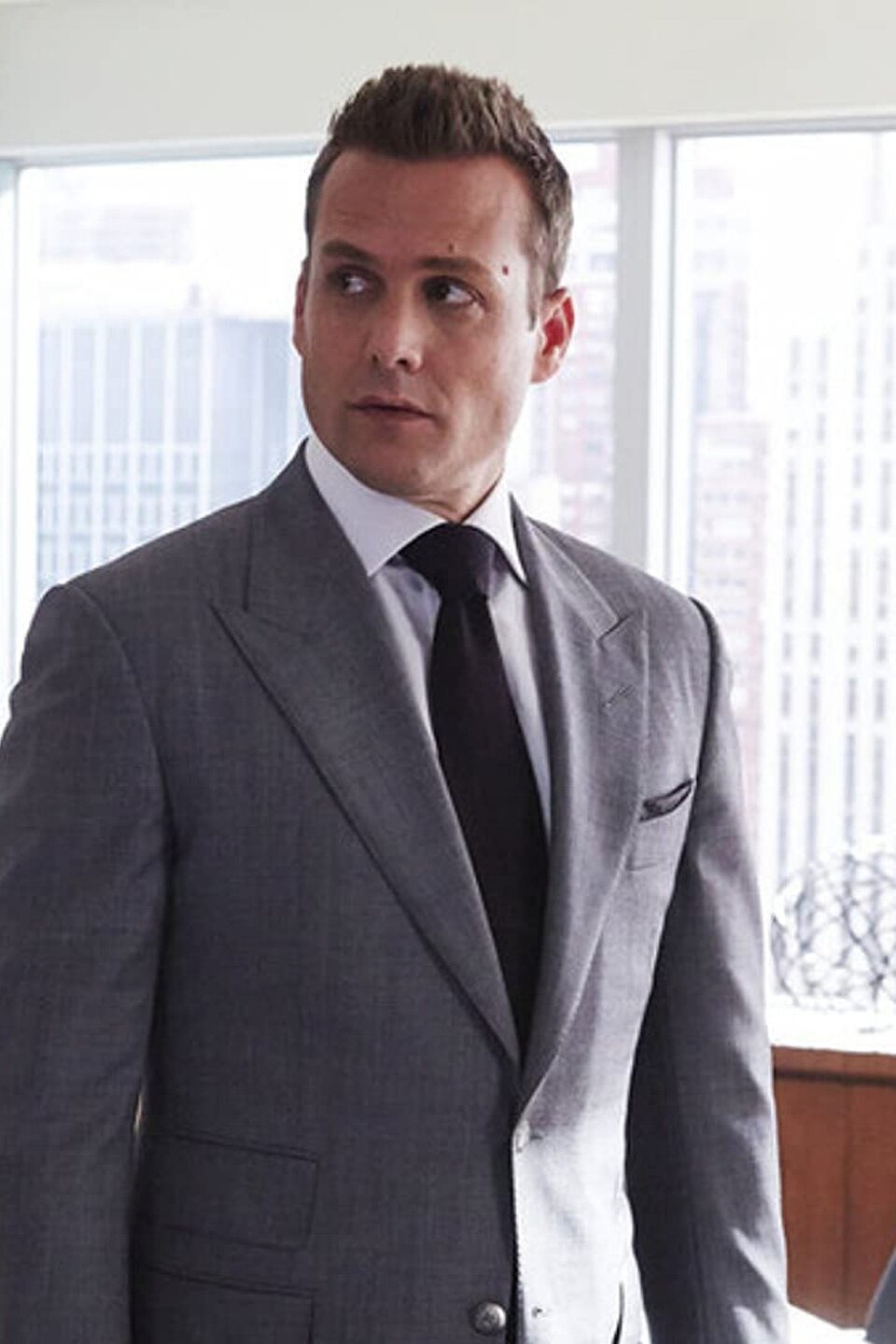 Форс мажоры найджел. Форс-мажор. Чарльз форстман форс мажоры. Форс мажоры харви и майк. Тревор эванс форс мажоры.