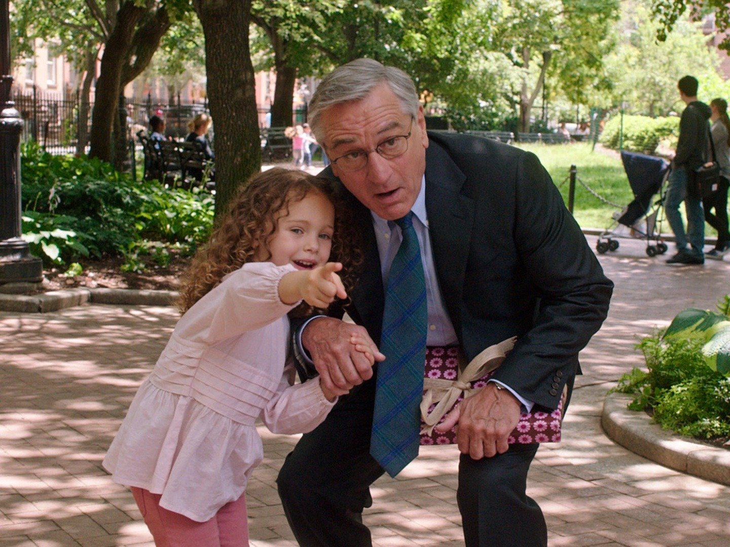 The Intern: Trailer 2 - Trailers & Videos - Rotten Tomatoes