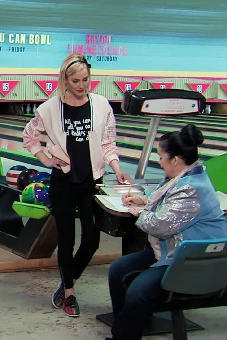 Search n' Decoy Pictures Rotten Tomatoes