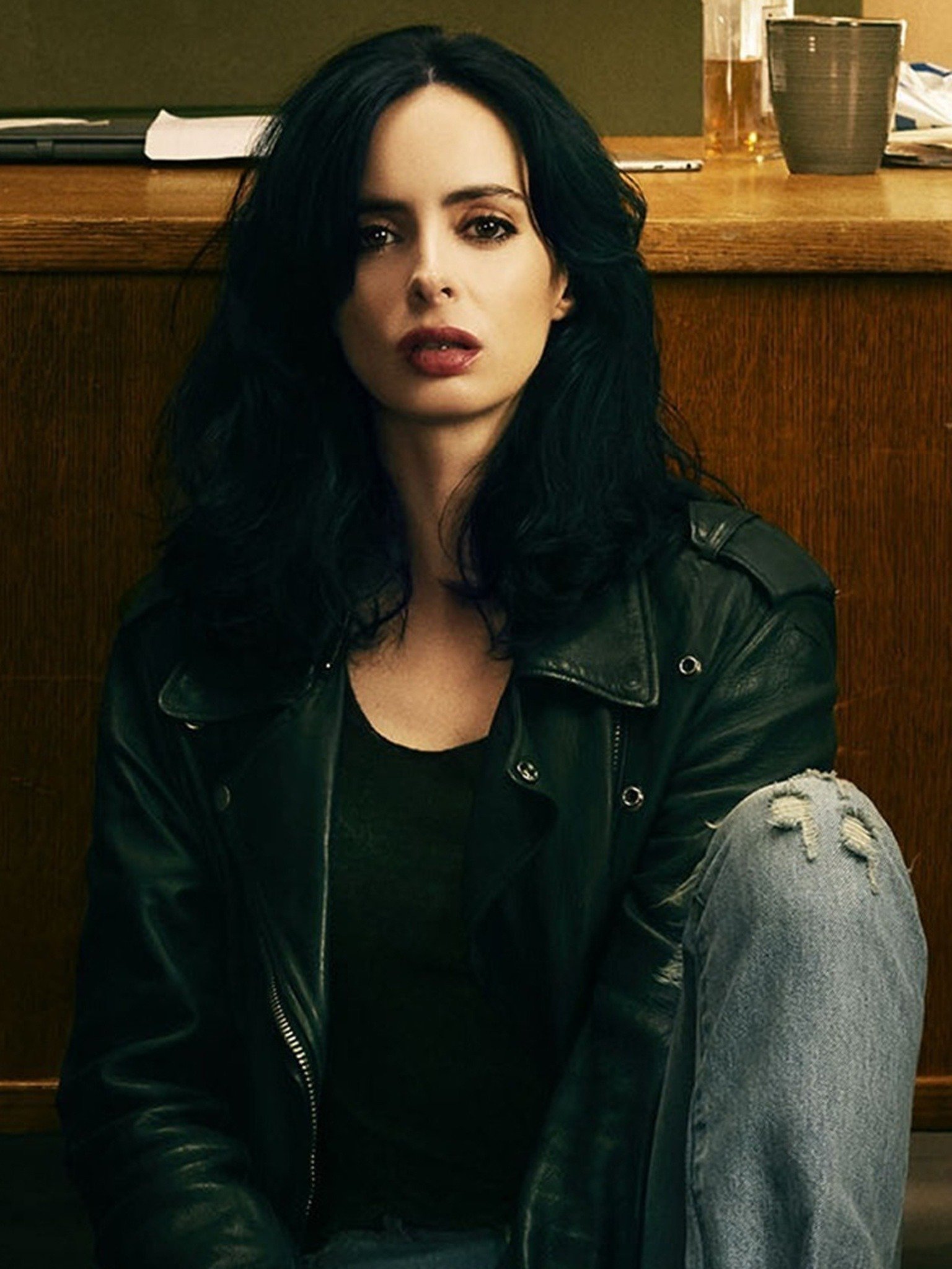 Marvel Jessica Jones Trailers And Videos Rotten Tomatoes