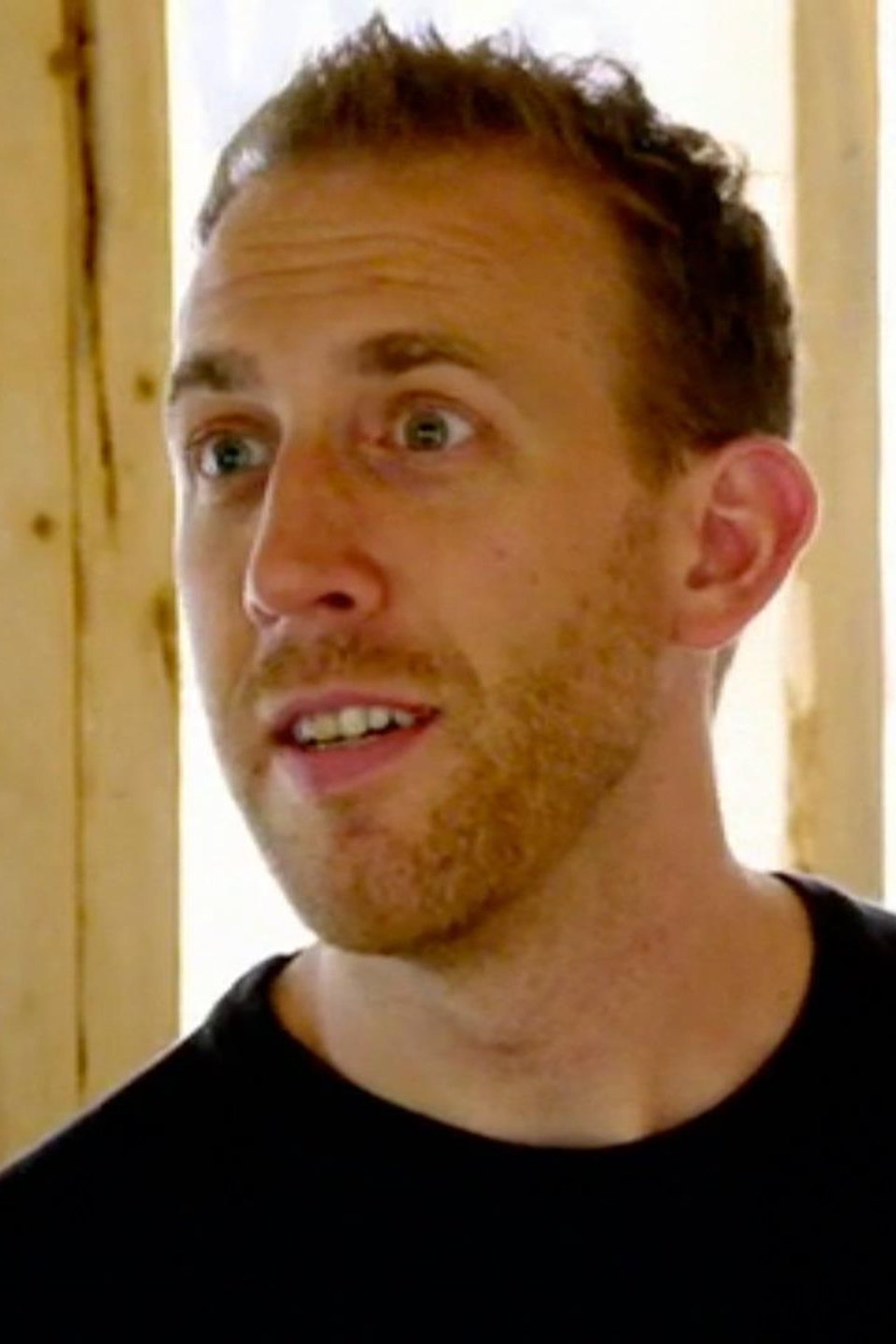 Joe and April's Tiny, Traveling Dream Home Pictures Rotten Tomatoes