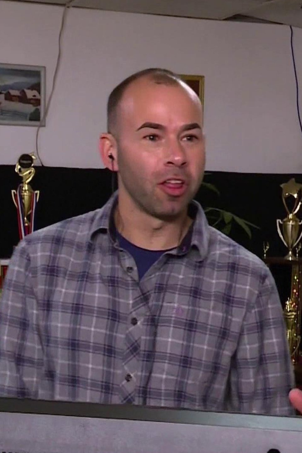 Laundry Day Pictures Rotten Tomatoes