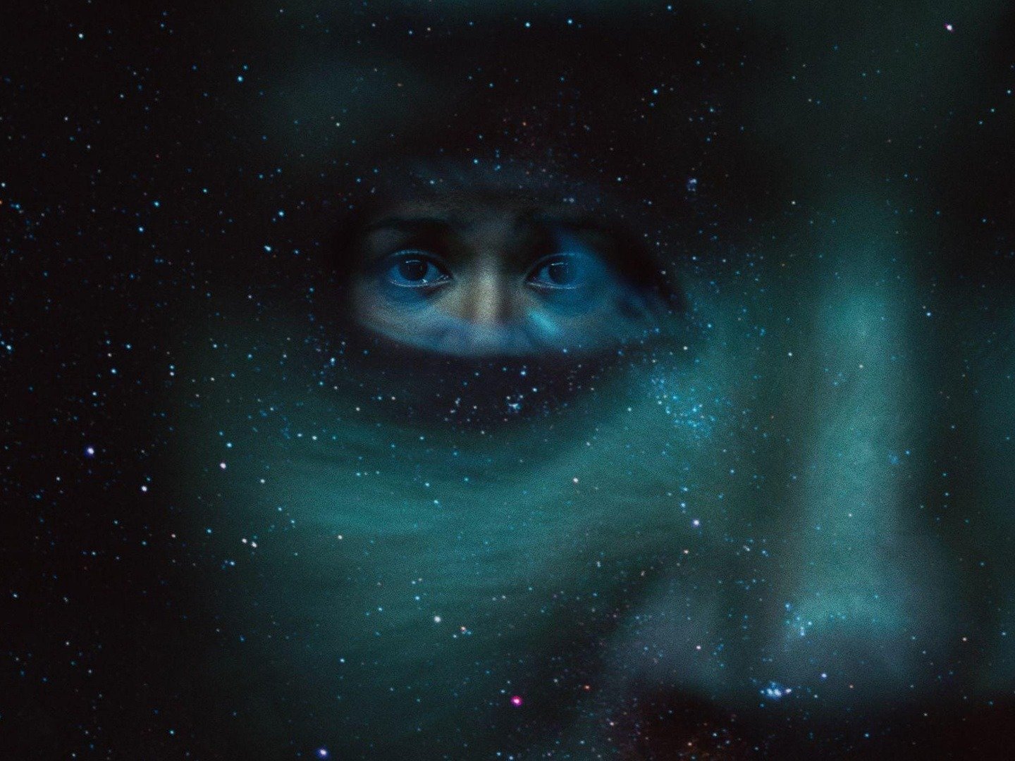 The Cloverfield Paradox: Easter Eggs - Trailers & Videos - Rotten Tomatoes