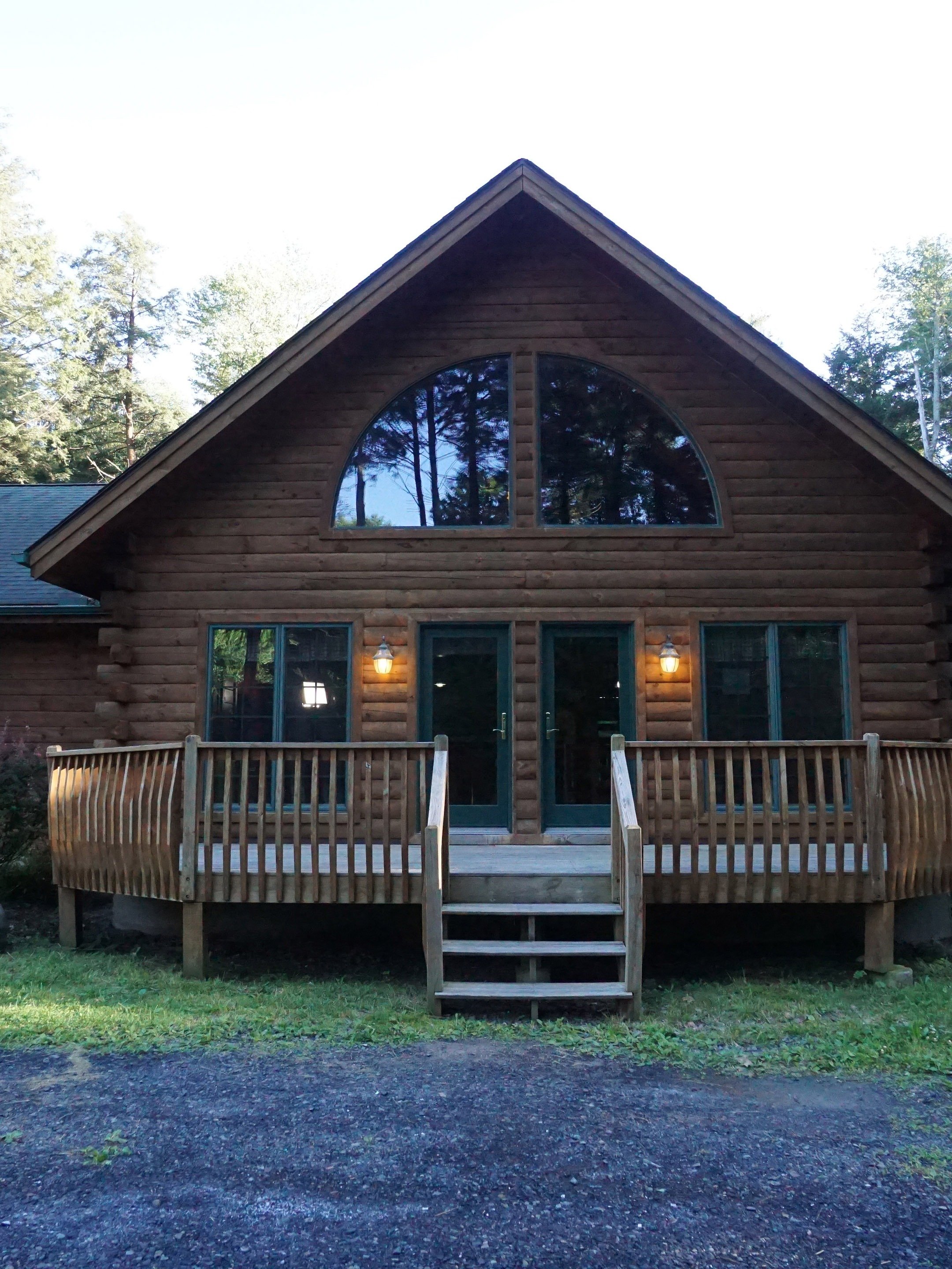 Escape To The Poconos: Craigslist Getaways