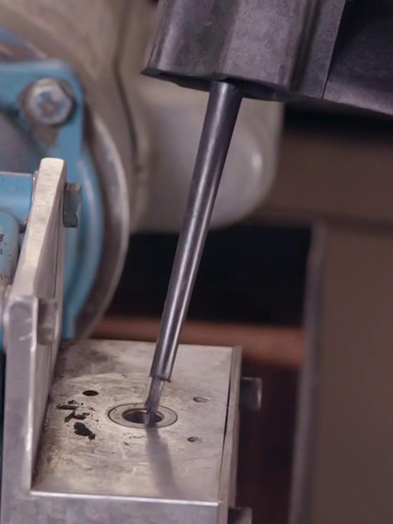 Custom Shoe Trees, Clay Targets, Squeeze Chutes, Composite Boat Propellers Pictures Rotten