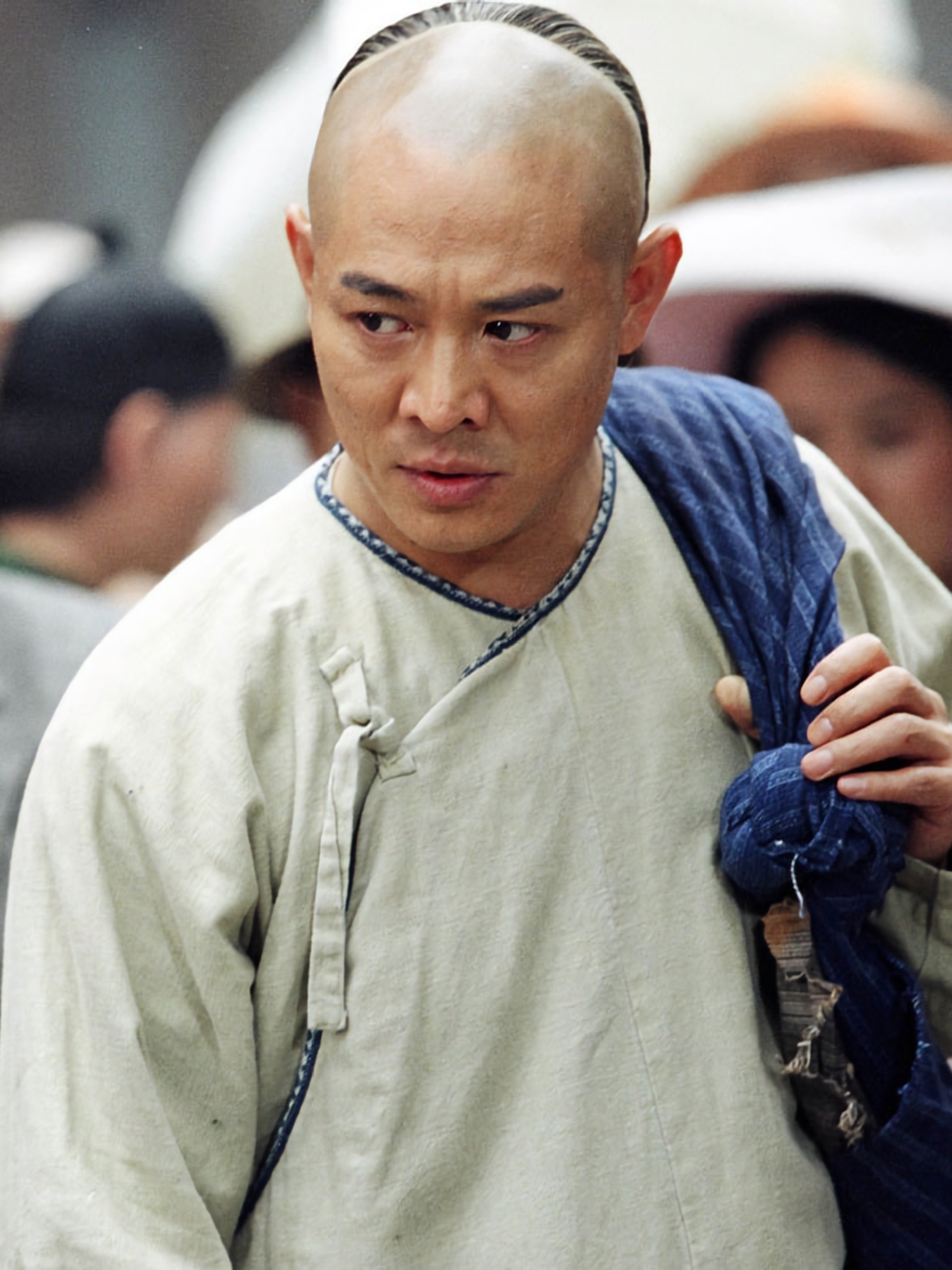 Disney's live-action Mulan remake casts Jet Li and huge Chinese star as its  villain