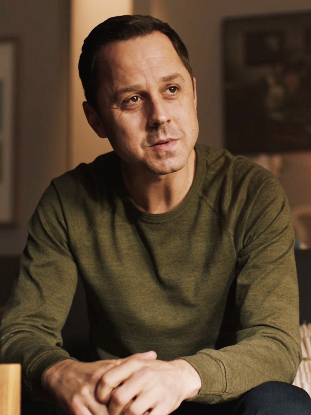 Sneaky Pete Season 3 Trailer Rotten Tomatoes