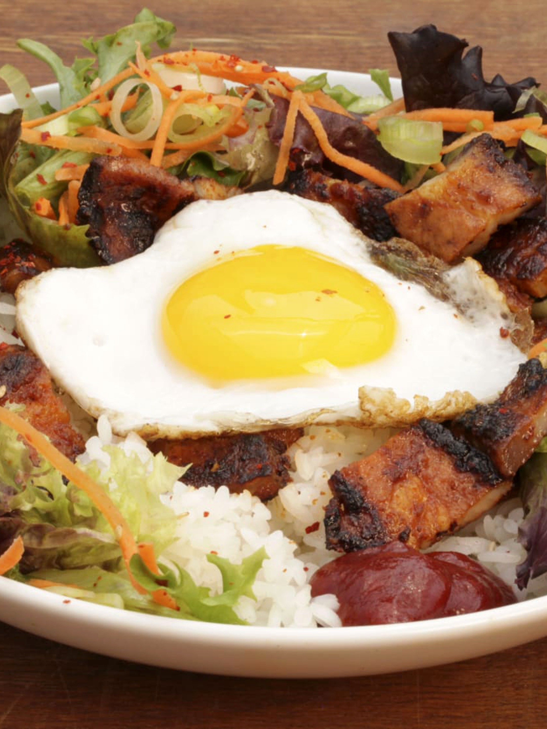 Burritos, Kabobs and S'mores Pictures Rotten Tomatoes