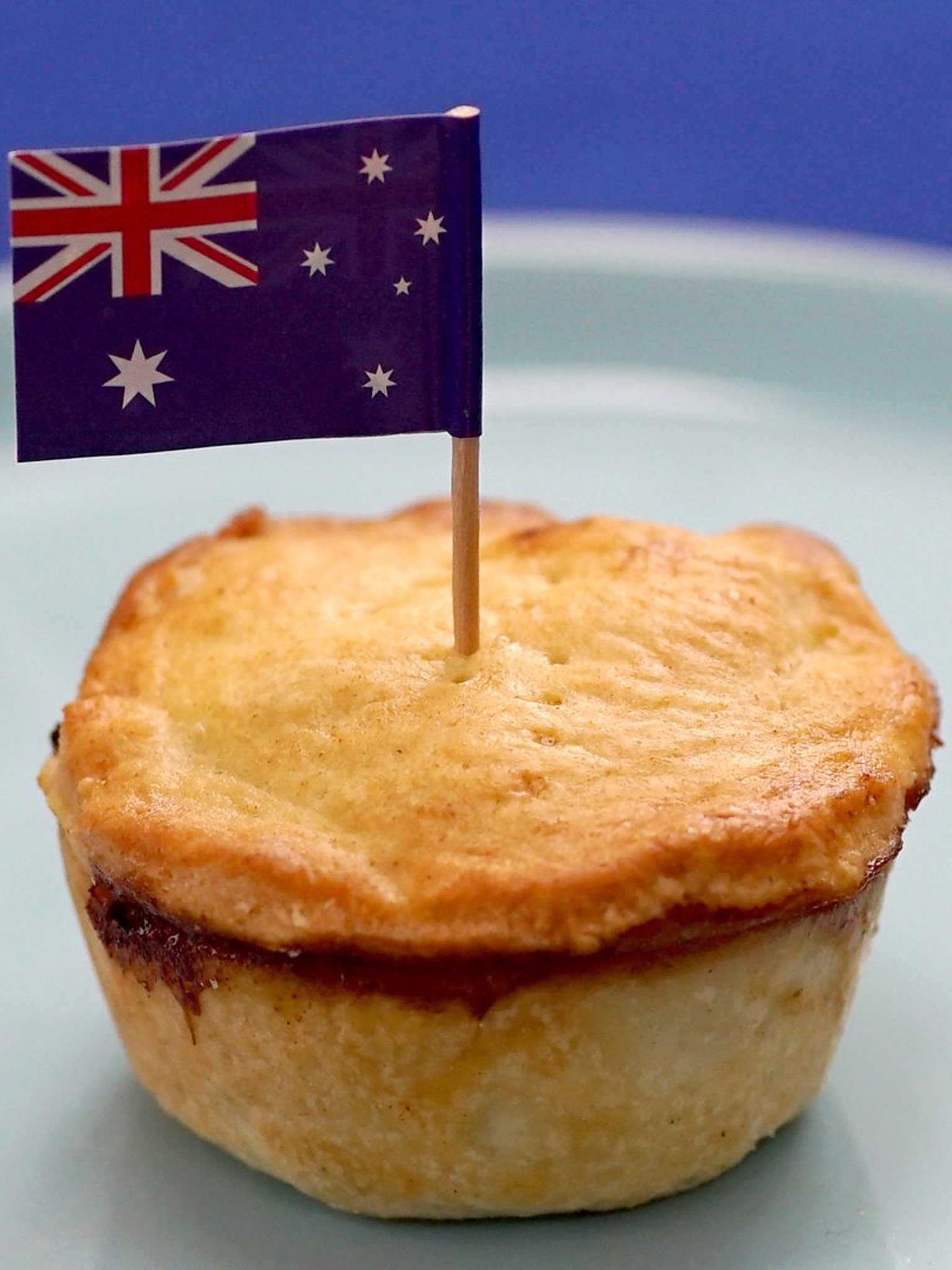 Jake's Australian Meat Pie Pictures - Rotten Tomatoes