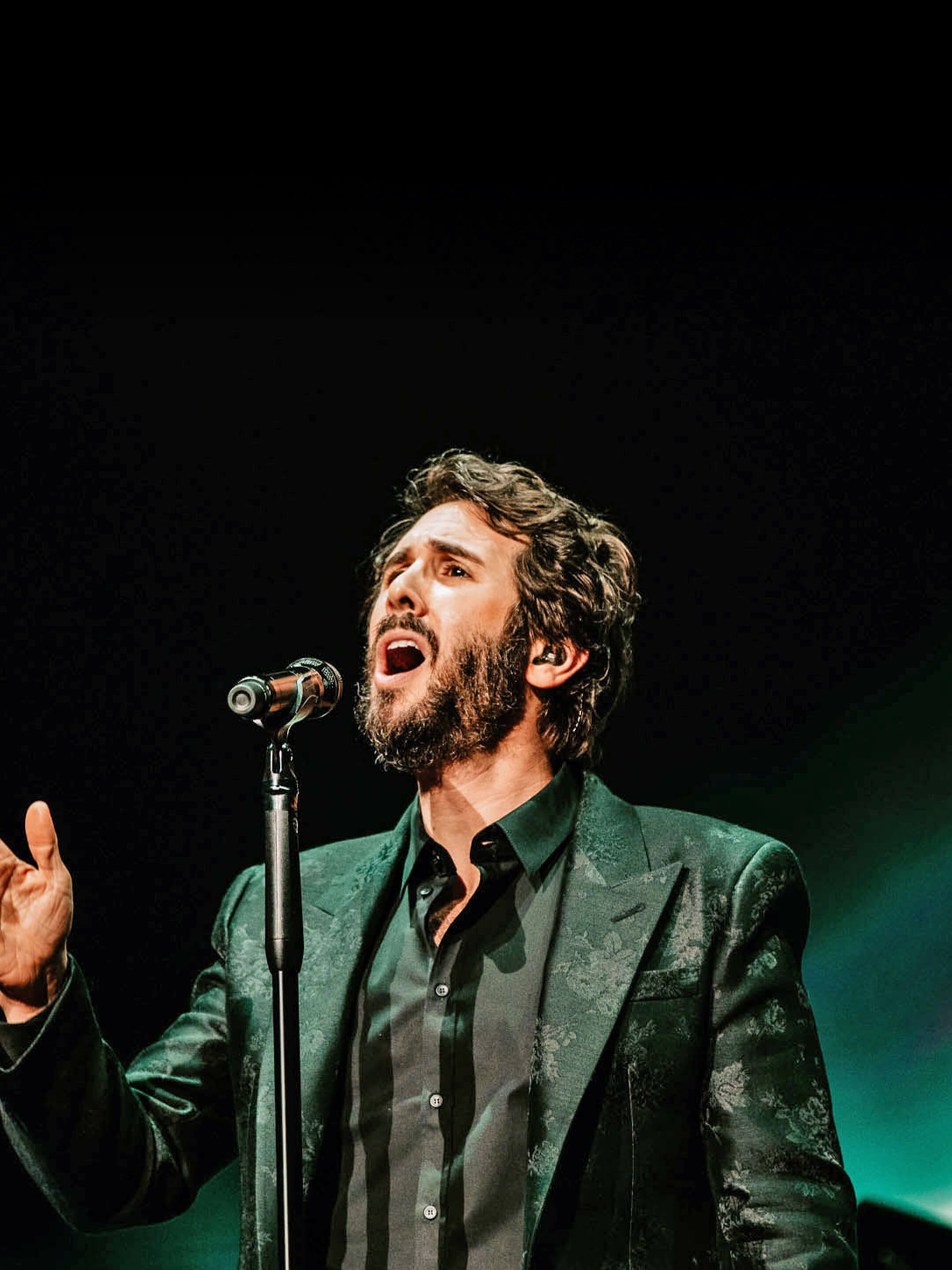 Josh Groban's Great Big Radio City Show Pictures Rotten Tomatoes