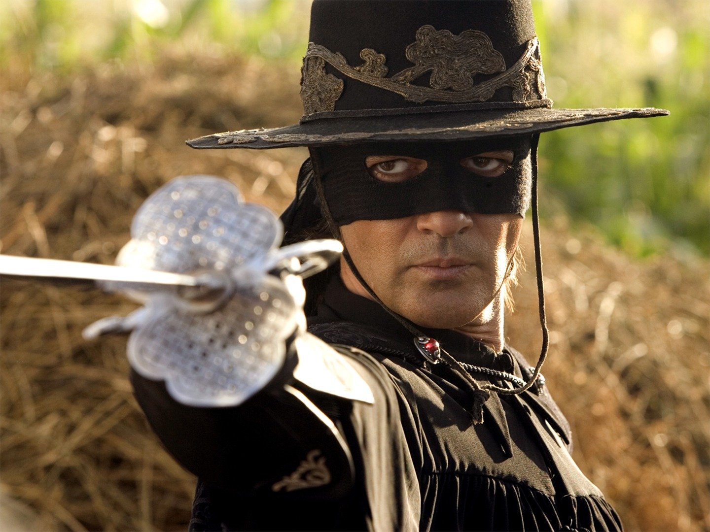 The Legend of Zorro Official Clip Train Fight Trailers & Videos