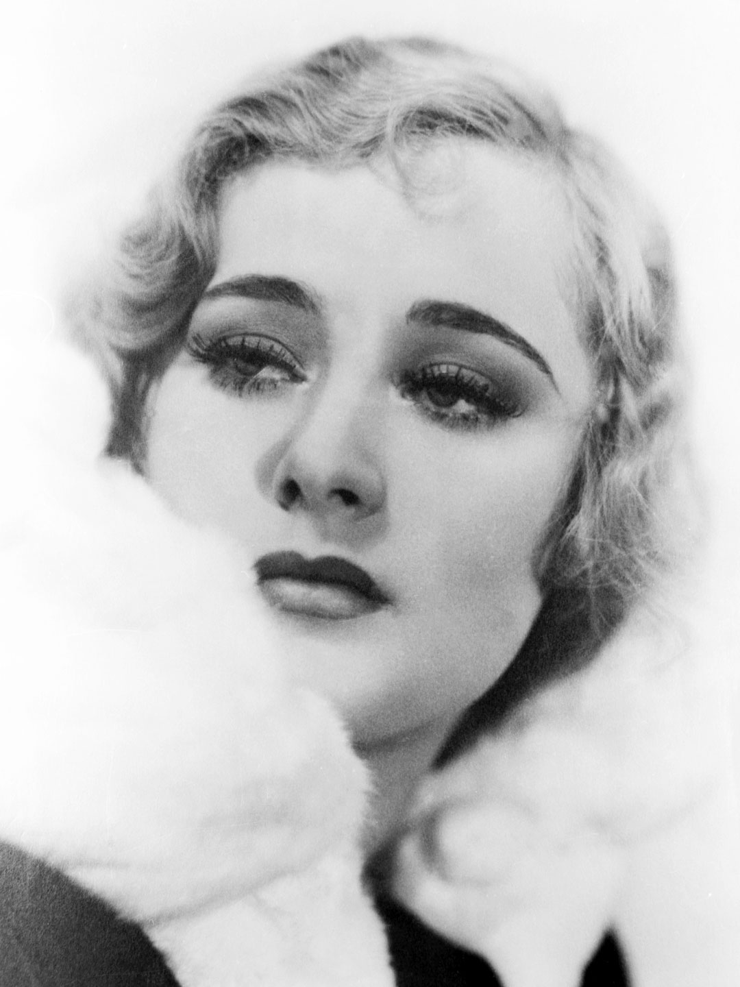 Dolores costello skin